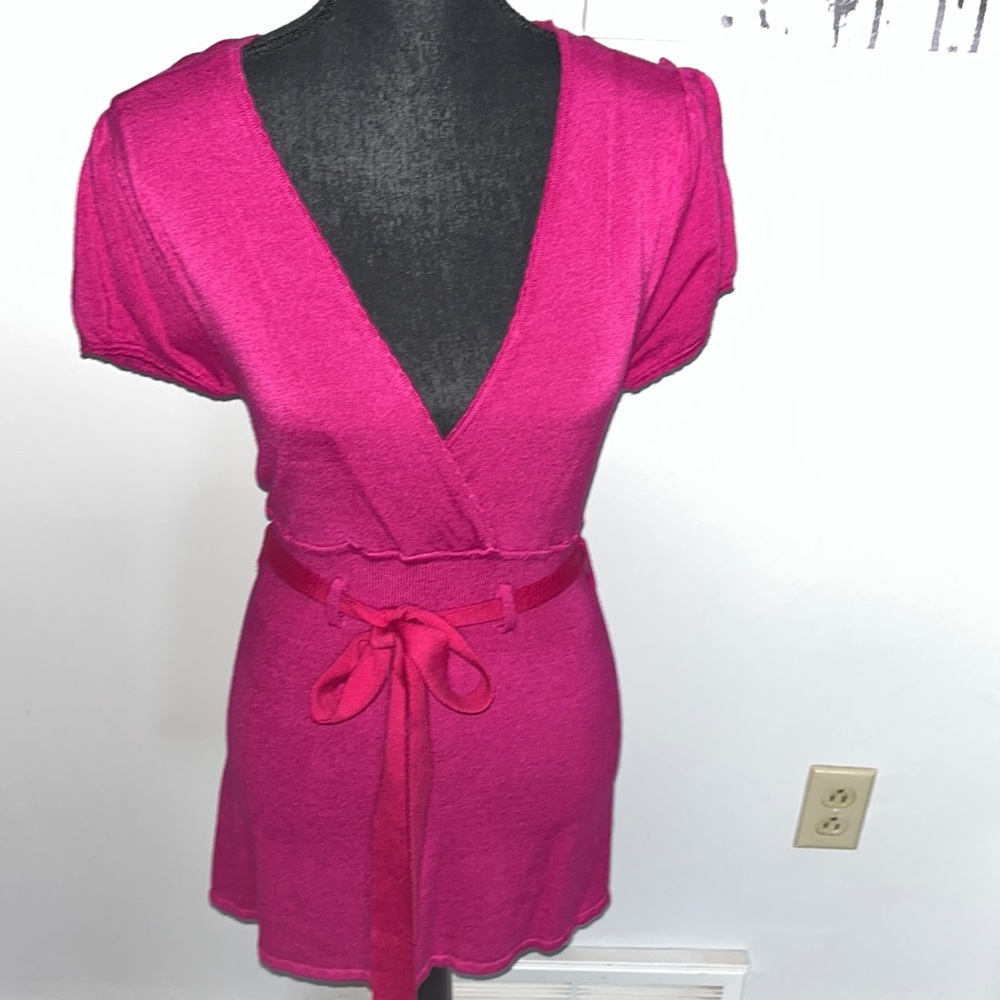Sele Fuchsia pink satin ribbon belted sweater wrap style V neck short sleeves